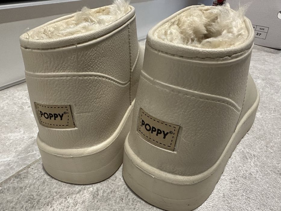 Нови Гумени ботуши с подплата вътре