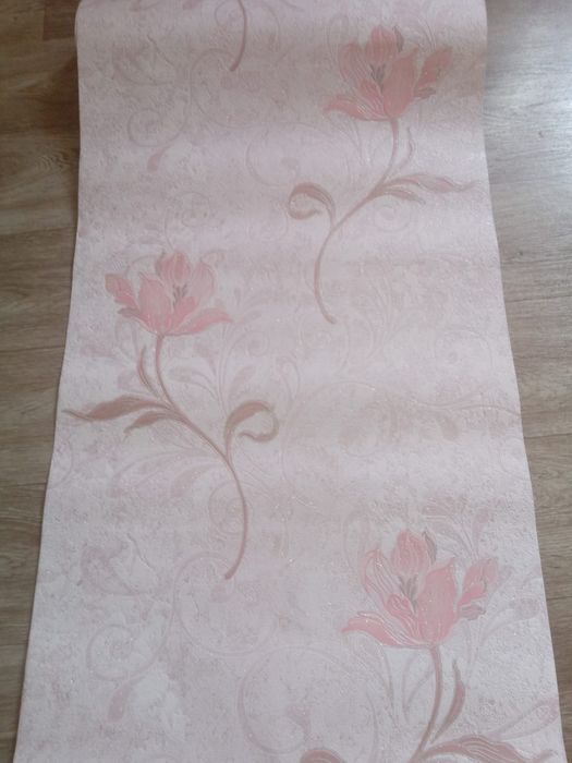 Обой сатылады. Бағасы 3200т