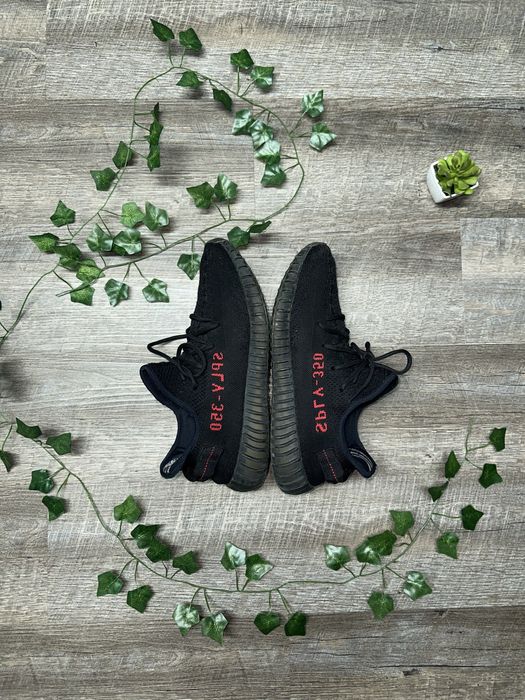 Yeezy 350 Bred (cititi descrierea)