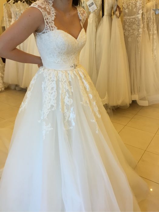 Vand rochie de mireasa Natalia Vasiliev