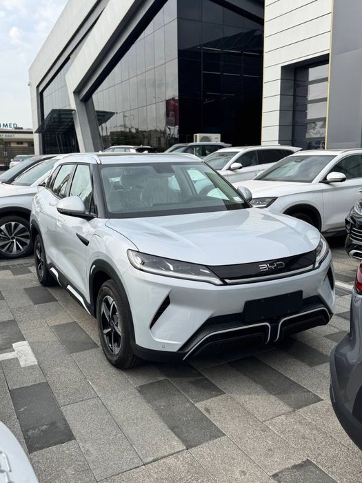 BYD Yuan Up Юань АП black черный кора qora 2025