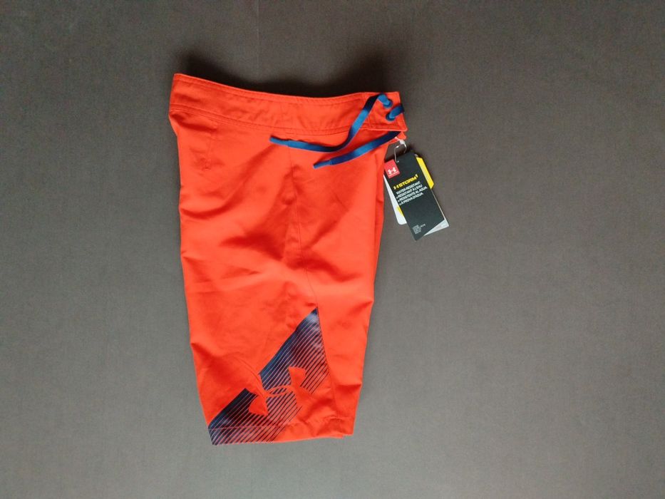 Under Armour -23/ 8 години къси панталони за момче