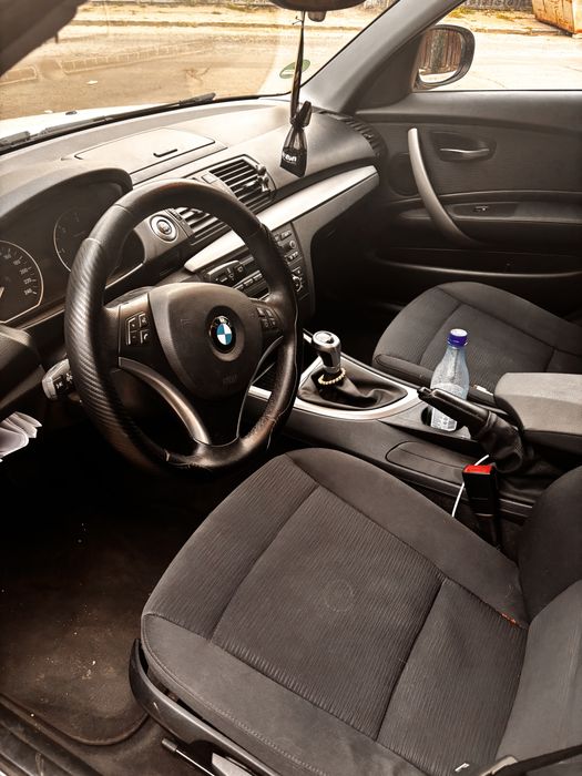 BMW 1 Series 2010 — imagine 5