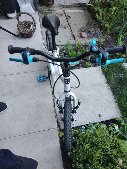 bicicleta 4 - 6 ani 16 inch
