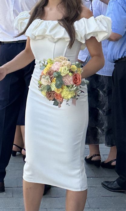 Rochie albă (cununie/nuntă)