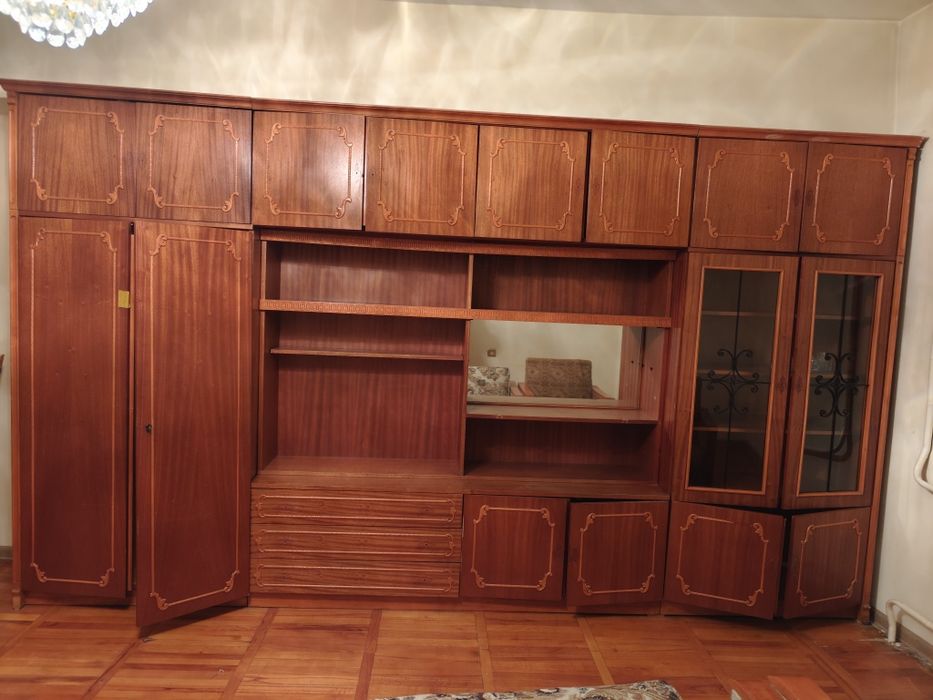 Стенный гарнитур