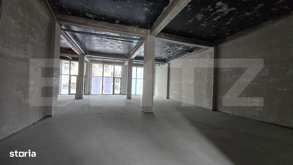 Spatiu comercial, 250 mp, zona Semicentral