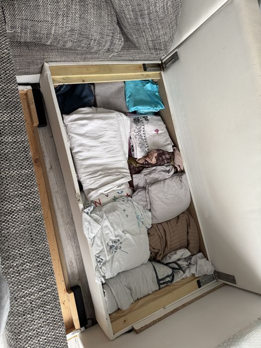 Colțar extensibil+ladă de depozitare+ 3 perne+HUSA IMPERMEABILA CADOU
