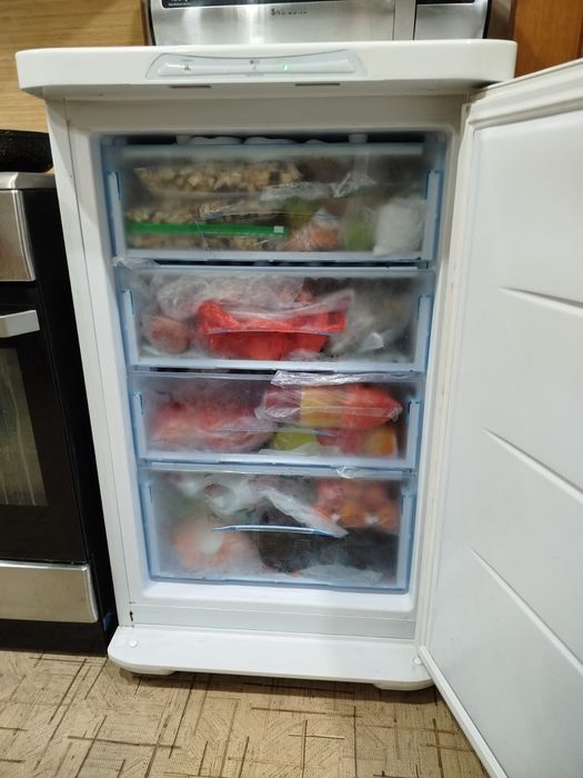 Морозильная камера Бирюса