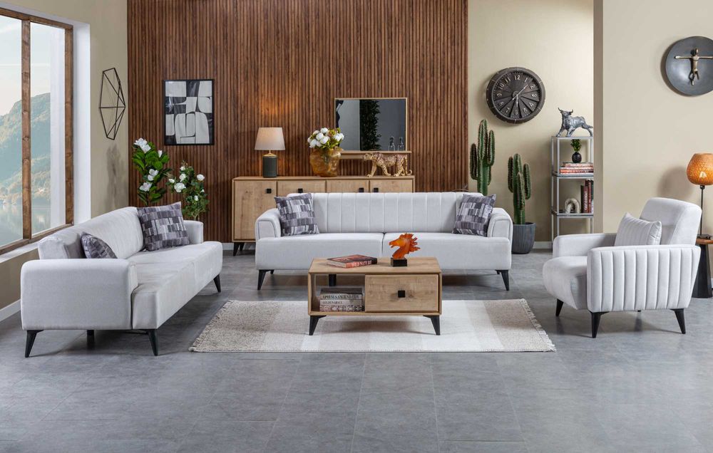 Fotolii Nouă la preț de utilă