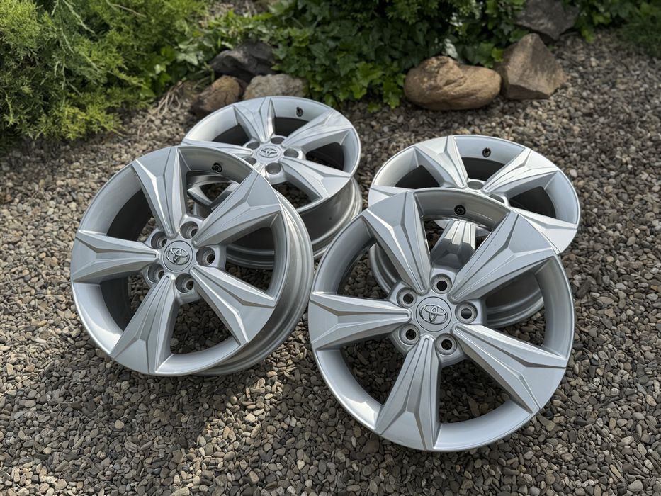 Jante originale 17” Toyota Ch-r Rav 4 Avensis Camry 5x114,3