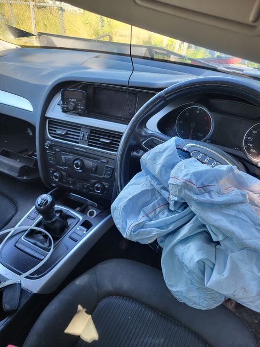 Piese Audi A4 motor 2.0 kaga an 2011