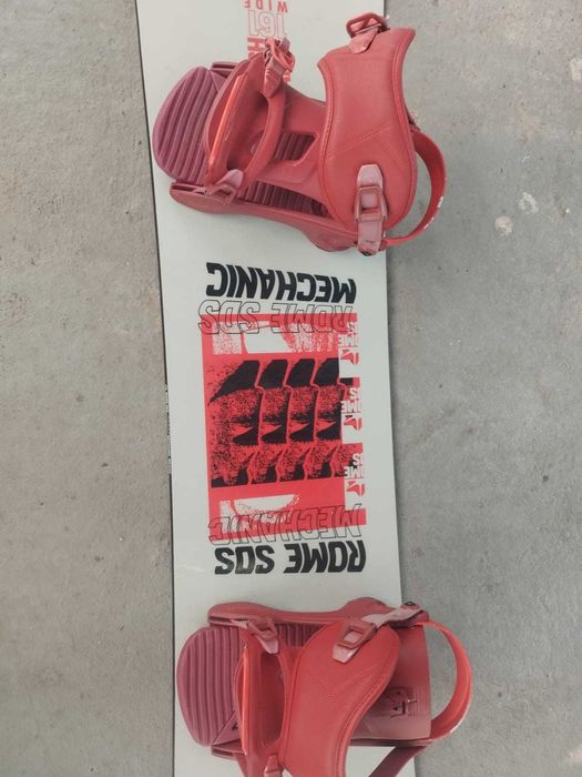 Vând Placa Snowboard 160 cm plus legaturi
