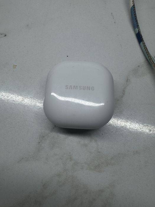 Samsung Galaxy Buds FE