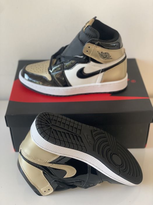 Air Jordan 1 Retro High Patent Gold Toe NRG Metallic White