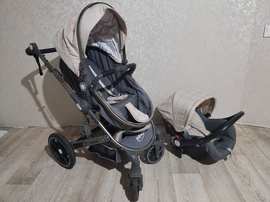 Продам детскую коляску, 3в1