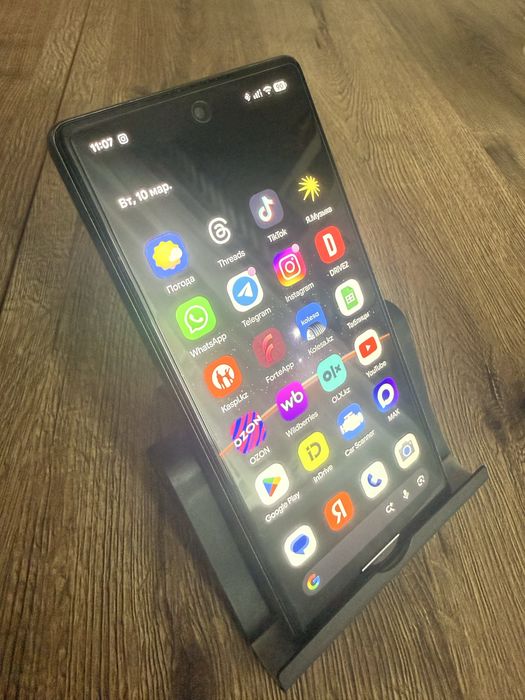 Google Pixel 6 в отличном состоянии.