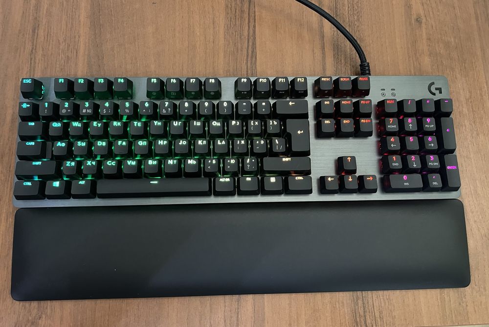 Logitech g513 carbon игровая клавиатура