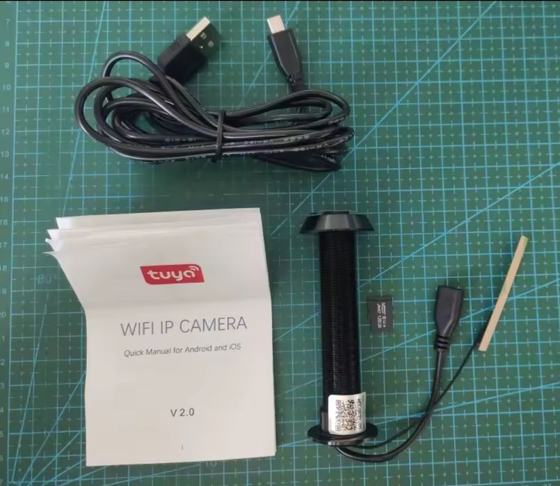 Шпионка със вградена камера