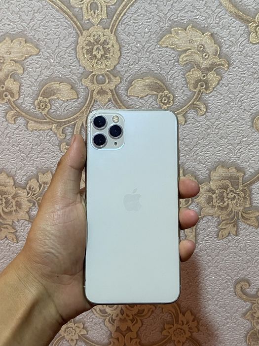 Продам iPhone 11Pro max