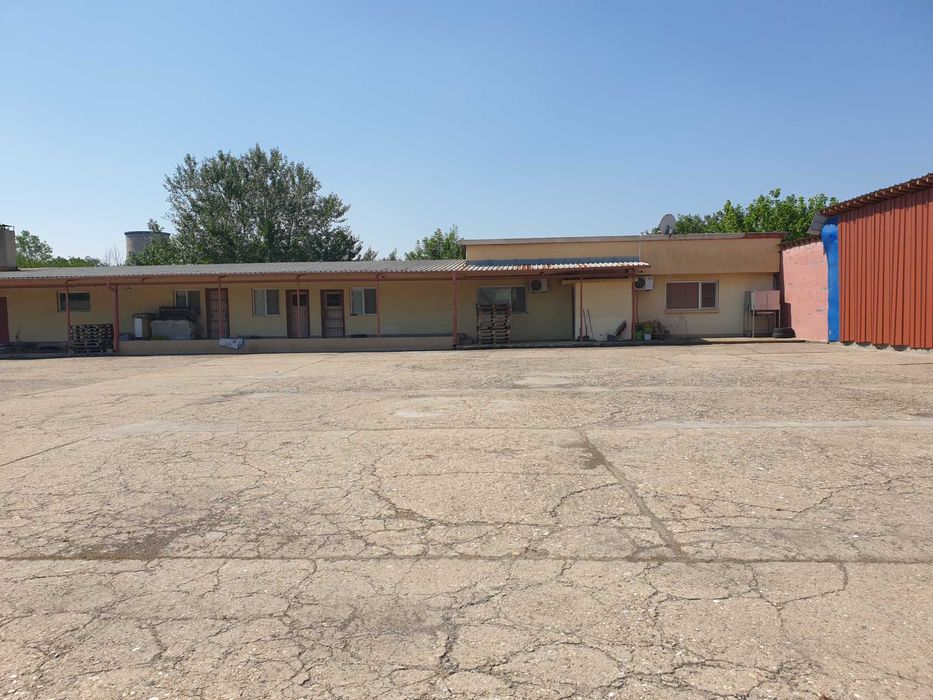 Продава се Промишлена сграда в Димитровград - 4500 кв.м за 149 €/кв.м - Снимка #10