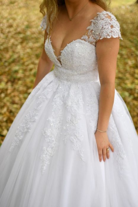 Vând rochie de mireasa