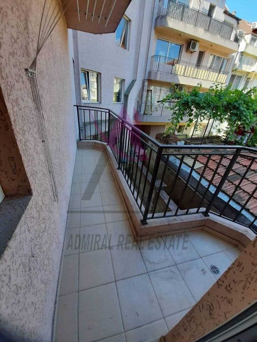 Дава се под наем Двустаен апартамент в Варна, Колхозен пазар - 65 кв.м за 428.91 € - Снимка #4