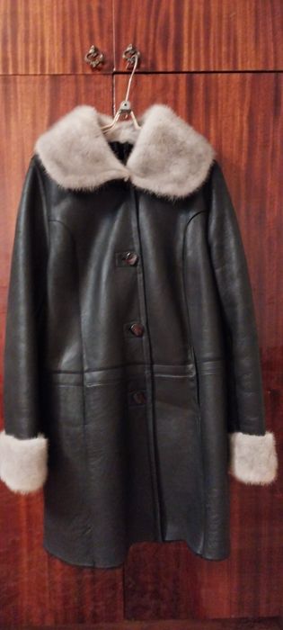 Продам дублёнку.