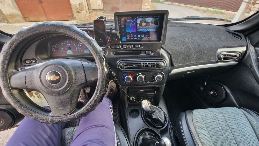 Chevrolet niva продам