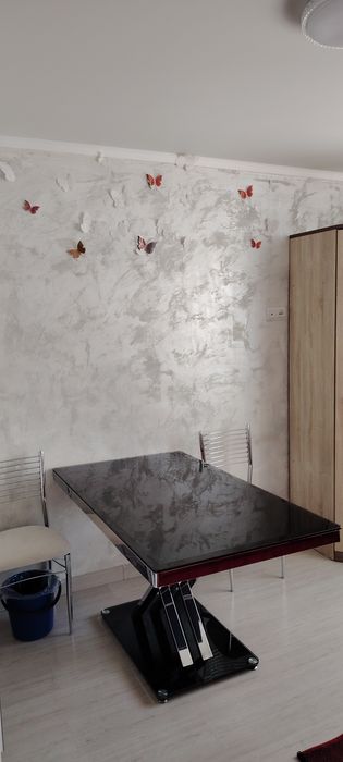 Продам стол стеклянный