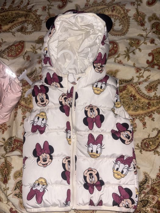 Безрукавки для девочки