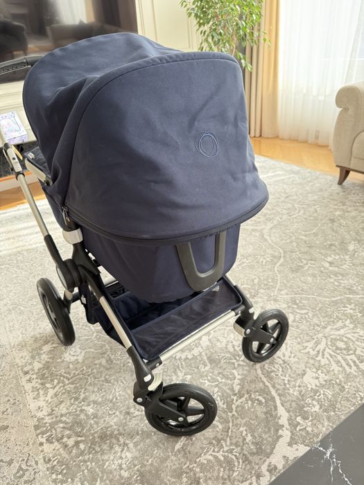 Продаю коляску Bugaboo Fox 2 в 1