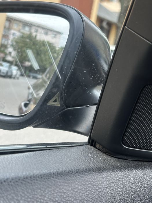 Bmw f10 vând/schimb cu dubă 3,5 tone +diferența din partea mea