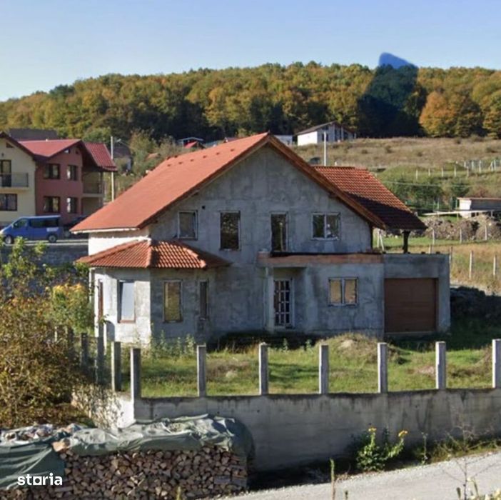 Casa in Valea Jelnei , 305 mp