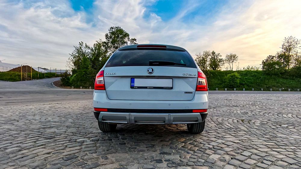 Skoda Octavia SCOUT 4x4 permanent 2.0 TDI CUNA 184 CP Euro 6 fără AdBlue | 135.000 km