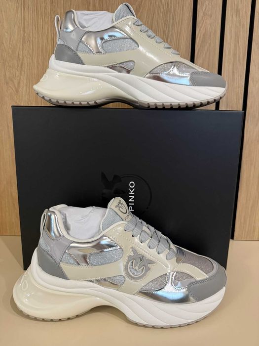 Pinko оригинални сникърси