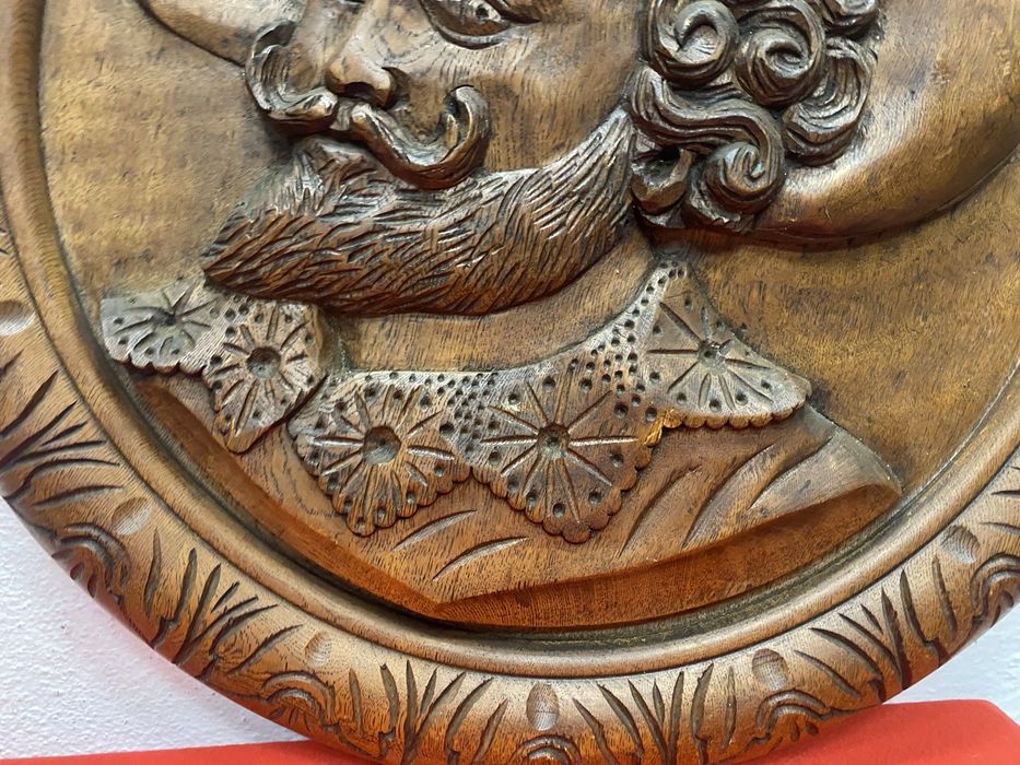 Голямо пано за стена дърворезба  тик