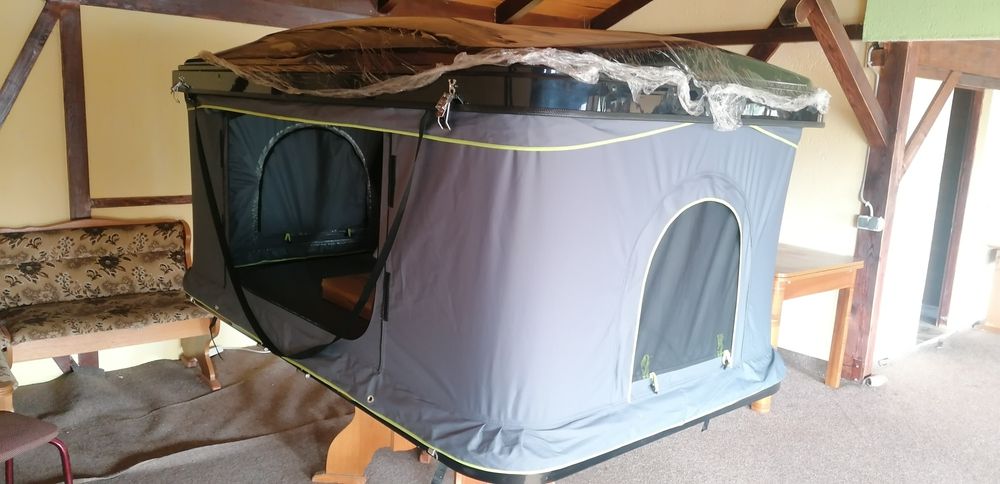 Cort auto plafon rooftop tent