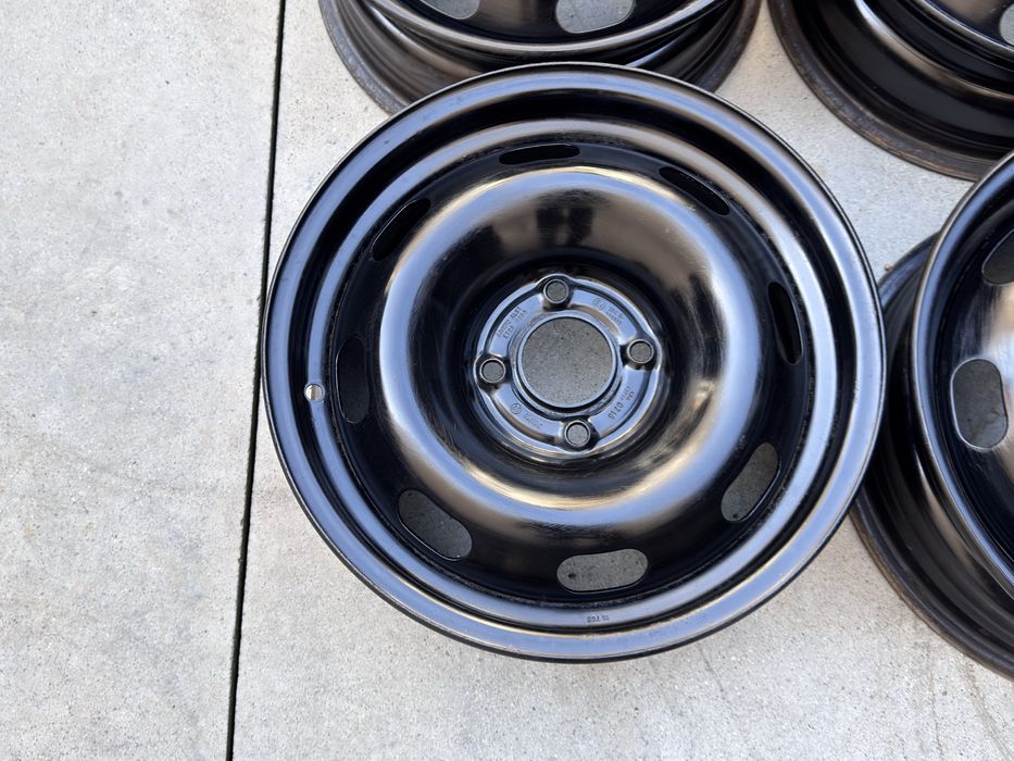 4бр железни Peugeot Citroen 15цола