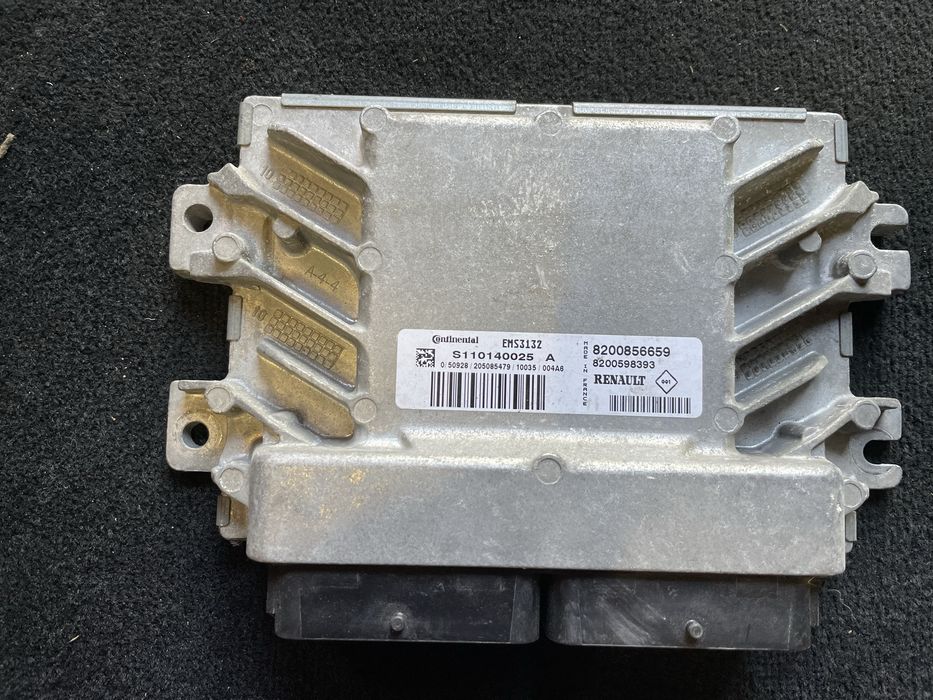 ECU/ Компютър Двигател/ Dacia Sandero/1.4i /8v/75к.с./Сандеро/