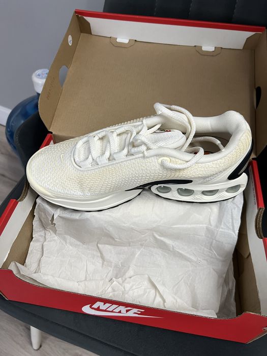 Продам новые оригенал nike