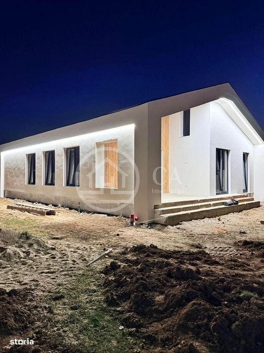 Casa de vanzare cu 4 camere in Santandrei, Bihor