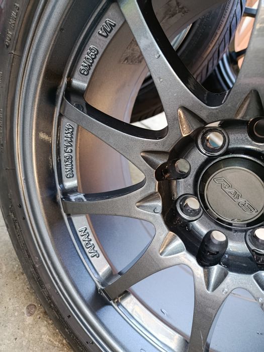 Литые колесные диски+ резина