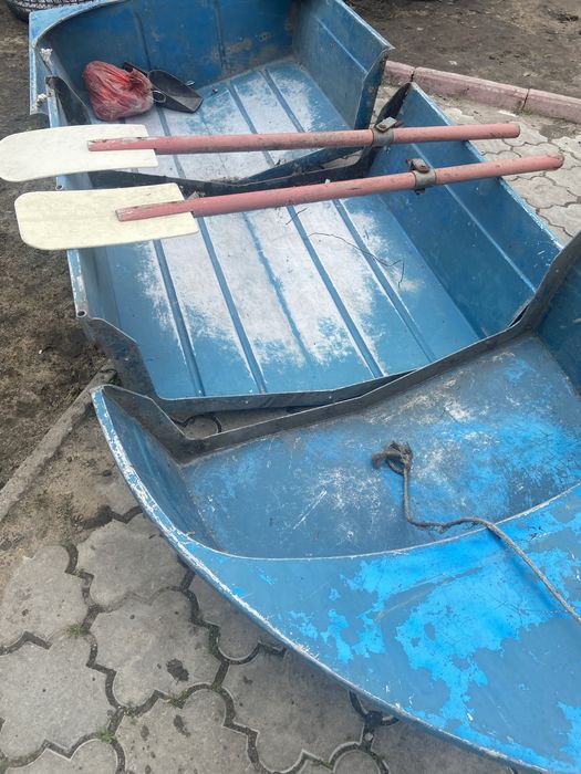 Продам лодку Малютку