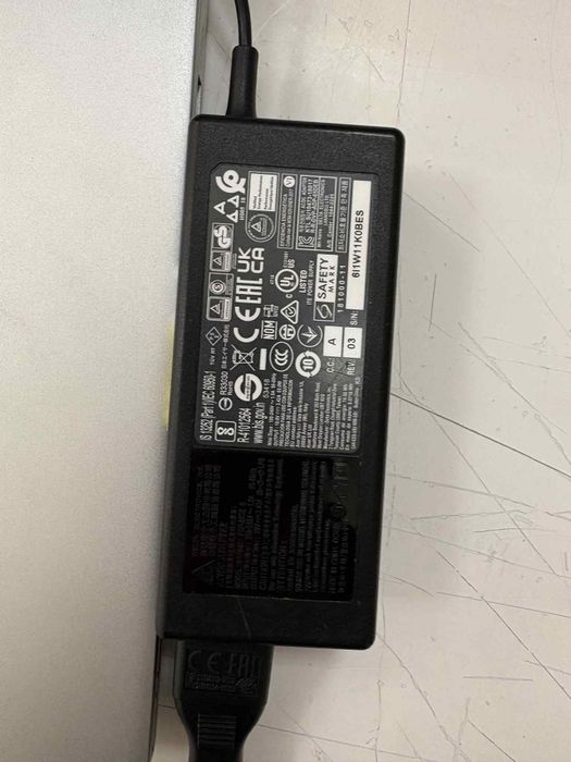 Лаптоп Acer swift 3, ползван с оригинално зарядно в отлично състояние