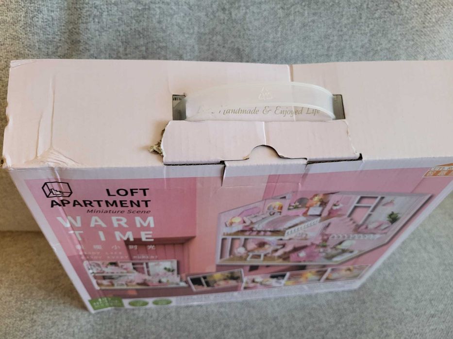 Jucarie cadou Macheta casa papusi, iluminare LED, apartament