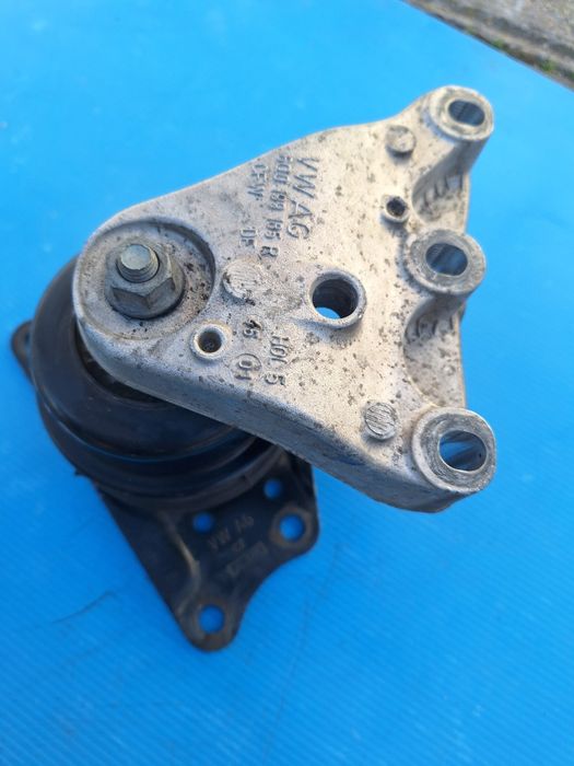 Тампон двигател  Seat Ibiza 1.9tdi 101k напълно здрав оригинал