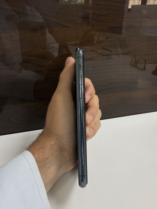 iPhone 11 Pro 256GB, 81% Battery, Ideal