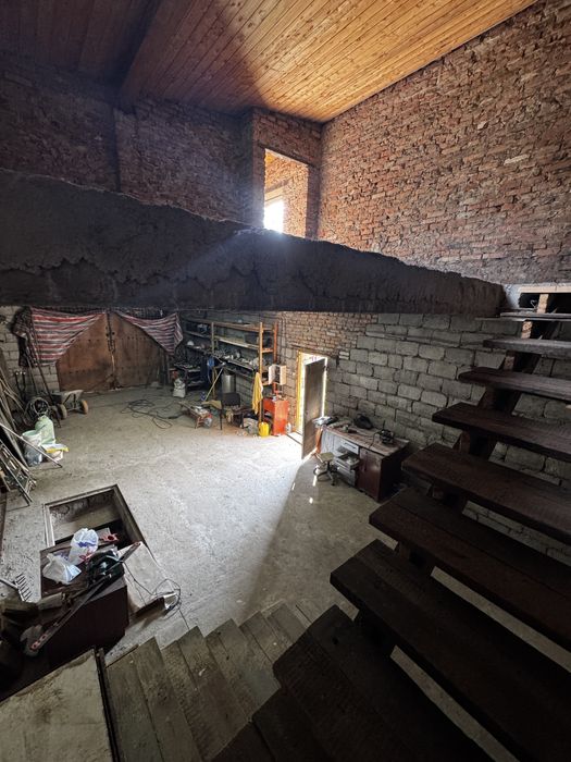 Продам дом 3 уровня, ул. Лермонтова