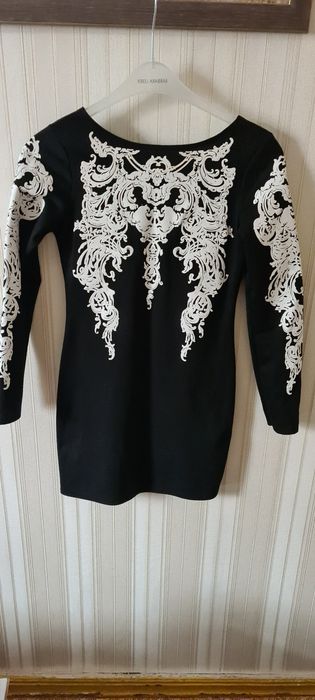 Продам вечерние платья